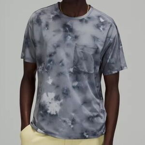 Lululemon Relaxed Mesh Pocketed Short Sleeve shirt